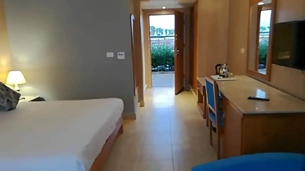 الفندق فلو سبكتروم ريزورت سهل حشيش - سهل حشيش